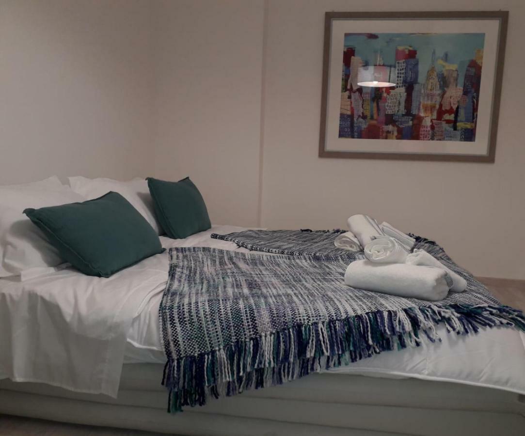 Miklod Apartments Палермо Екстериор снимка